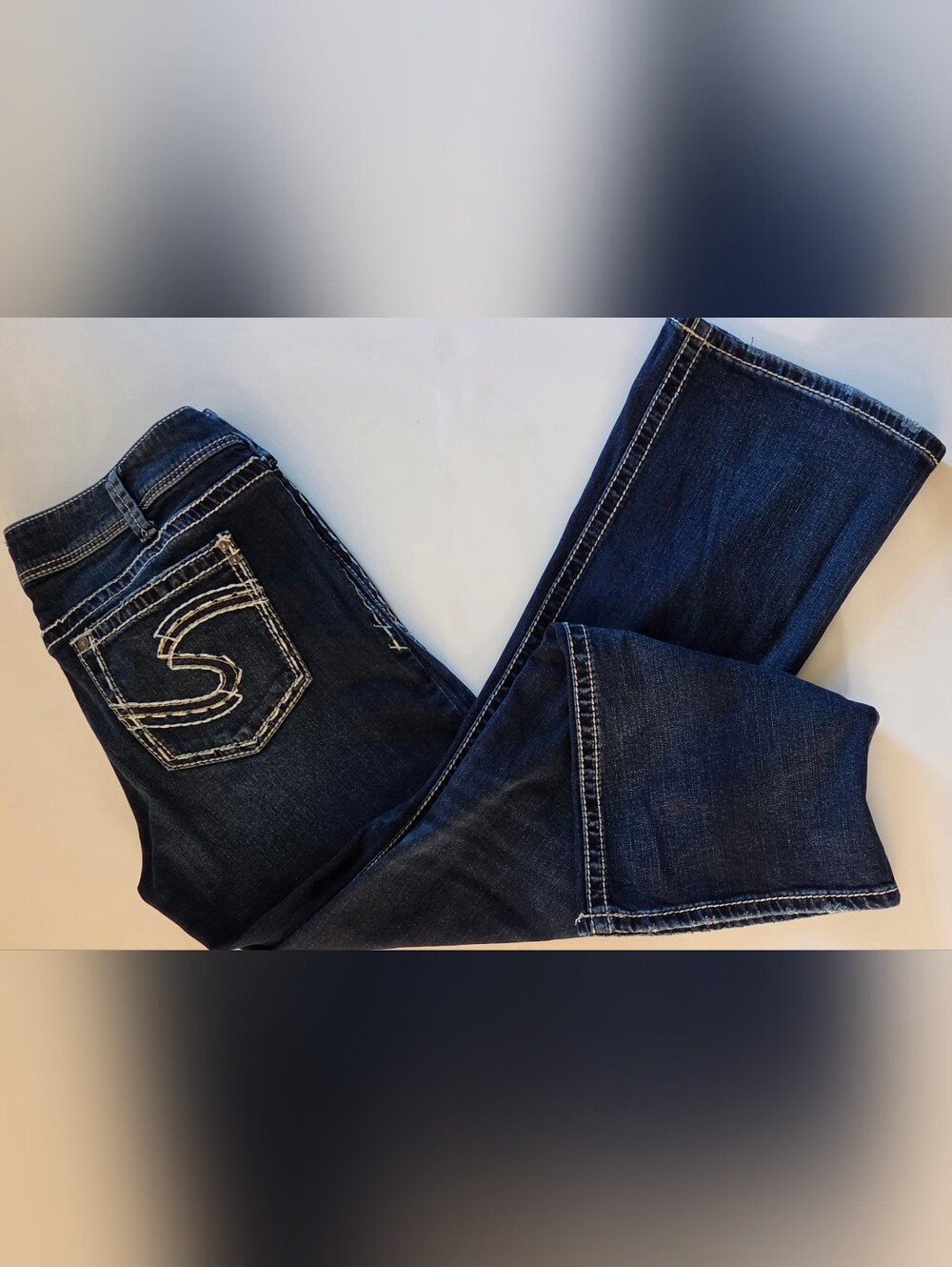 Silver Jeans Suki Curvy Mid Rise Bootcut Jeans 28x30 Dark Thick Stitch Cowboy